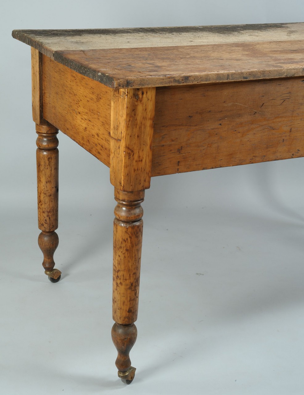Lot 289: Large Tennessee Work Table