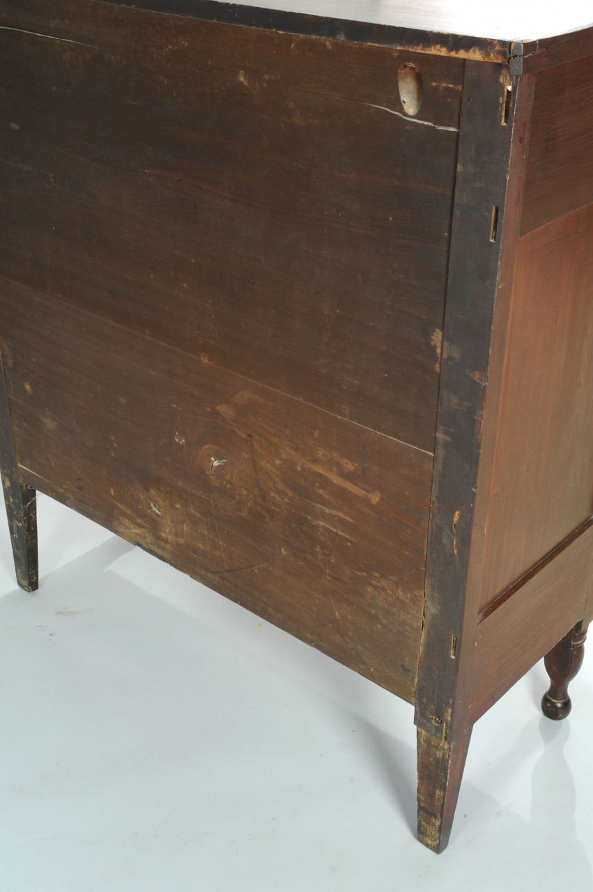 Lot 290: East Tennessee Chest of Drawers
