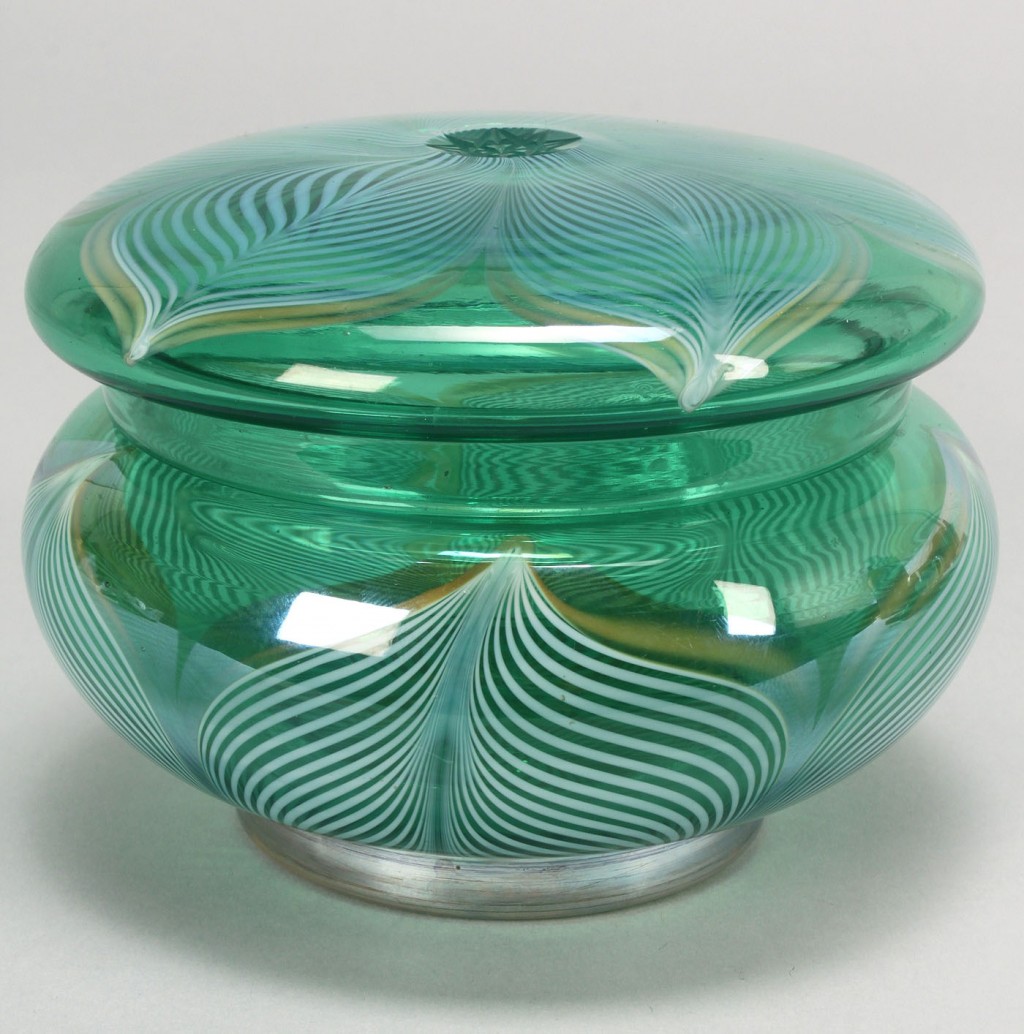Lot 322: Durand Peacock Feather Vanity Box, Creamer, Plate