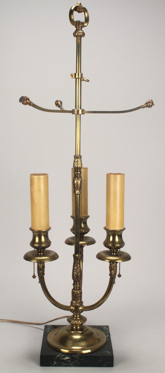 Lot 329: Pairpont Floral Glass Brass Bouillotte Lamp