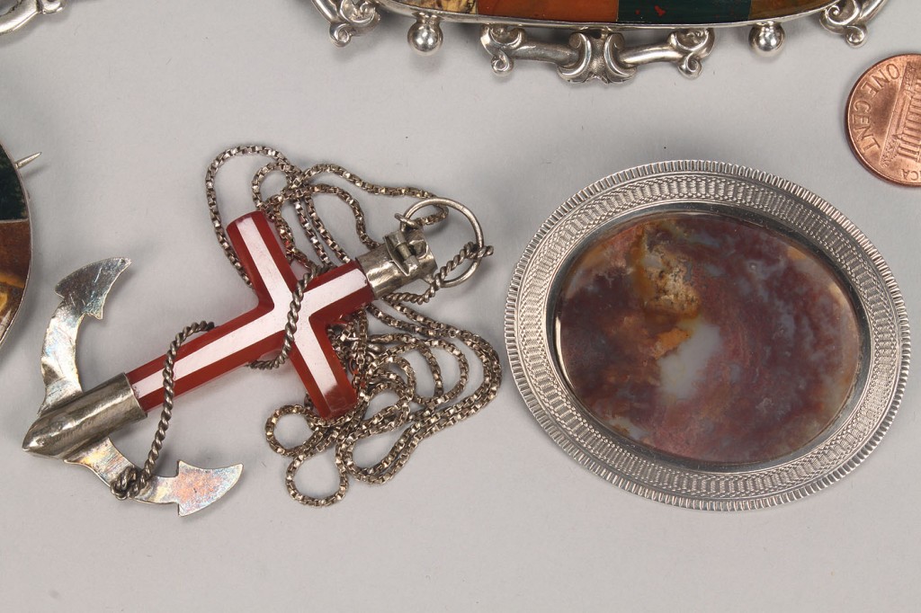 Lot 505: Group of Scottish style agate and silver jewelry