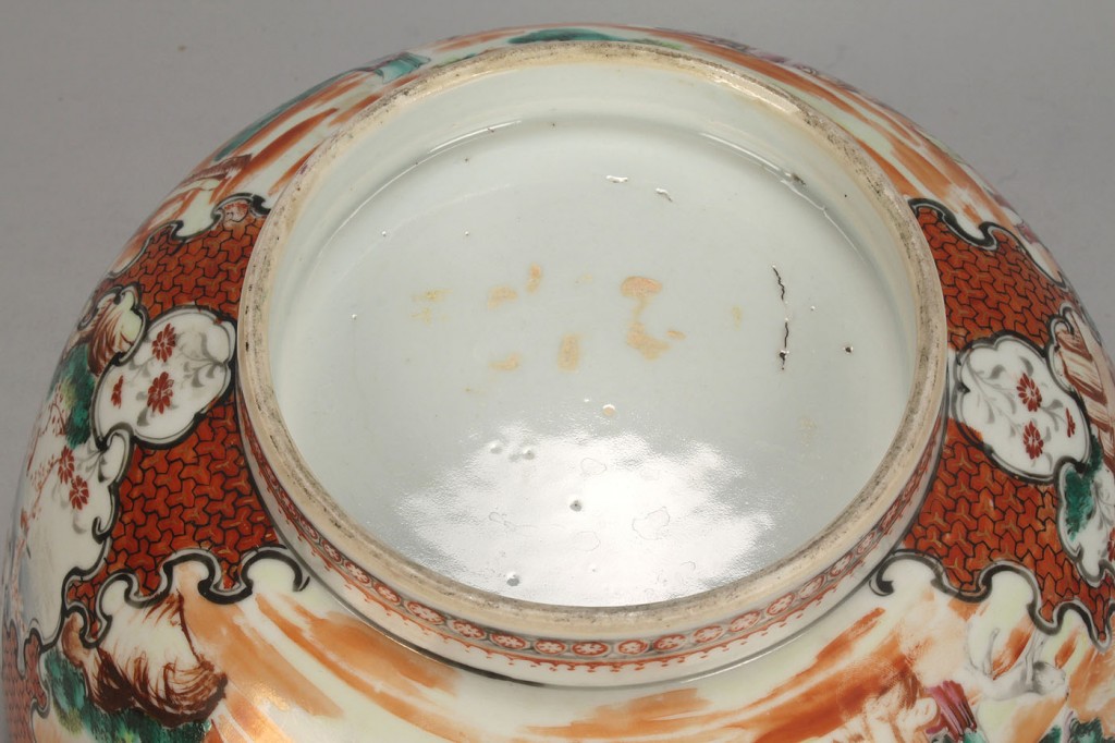Lot 530: 2 Chinese export Famille Rose punch bowls