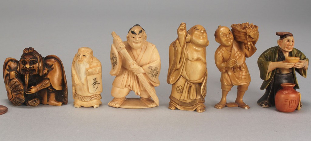 Lot 540: Group of carved ivory figures incl 4 netsukes