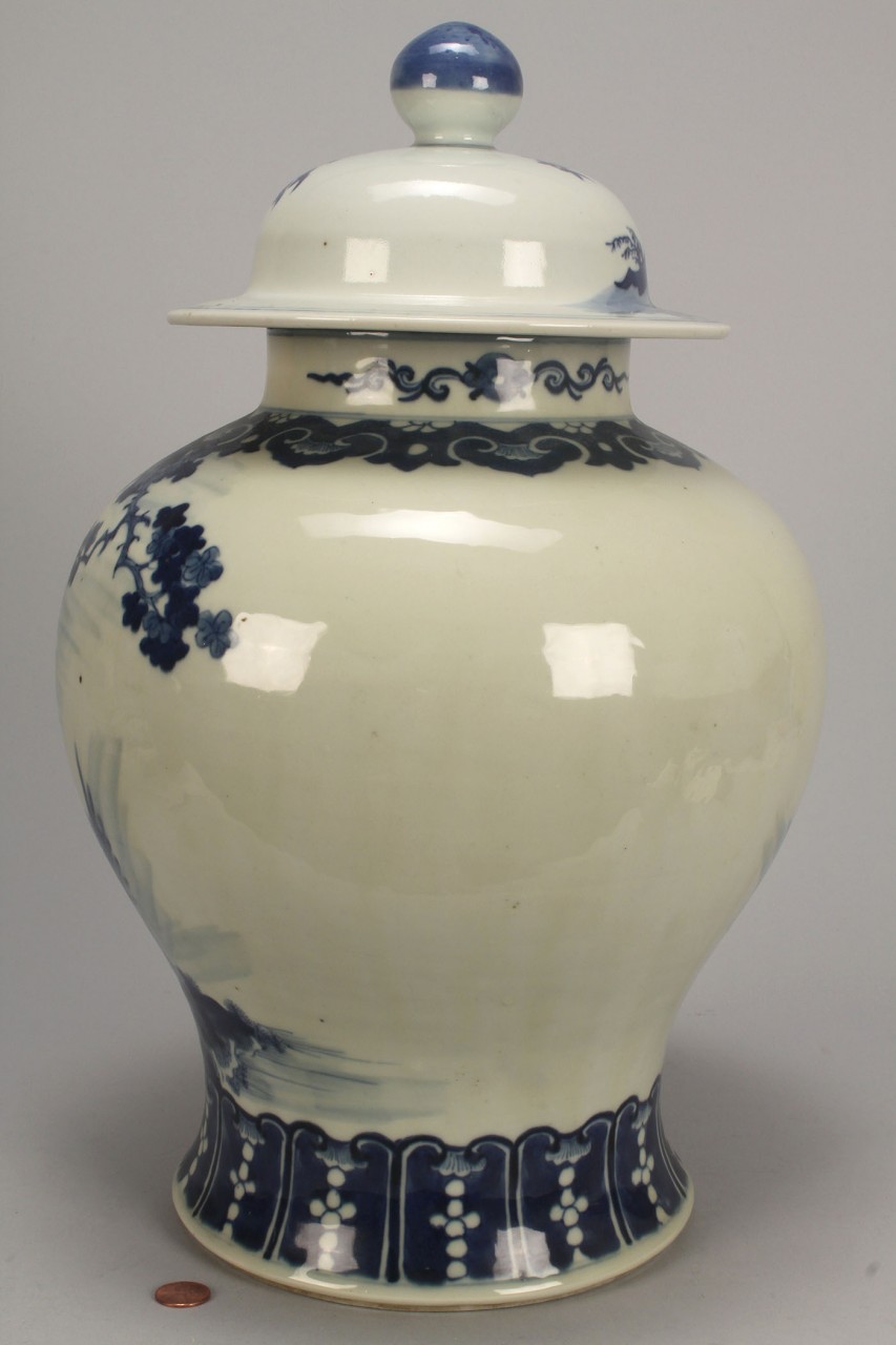 Lot 551: Asian Blue & White Porcelain Ginger Jar