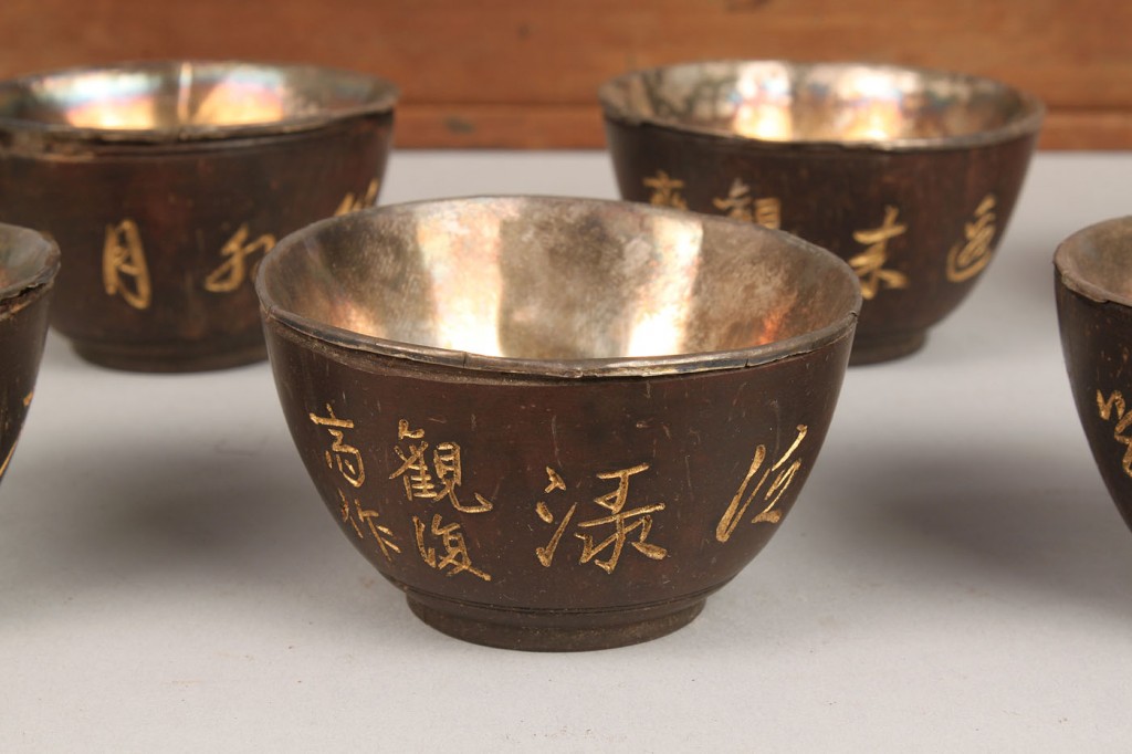 Lot 553: 10 Chinese Wooden Wine Cups
