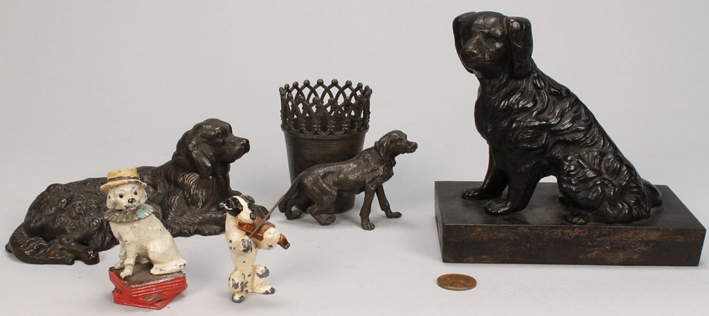 Lot 731: Grouping of assorted dog items