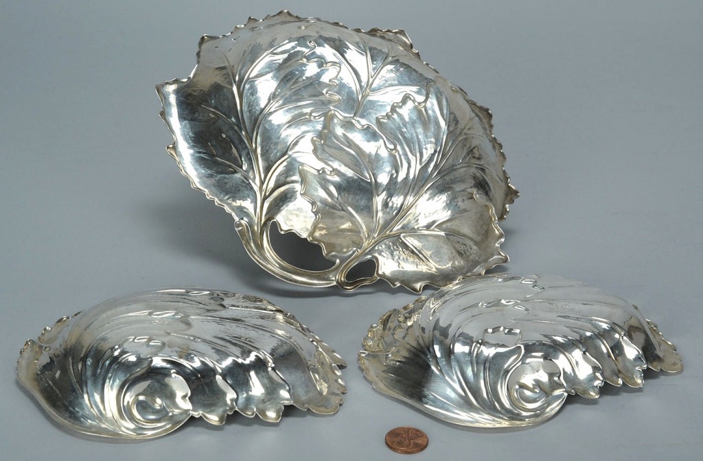 Lot 752: Three International Sterling Leaf Form Dishes