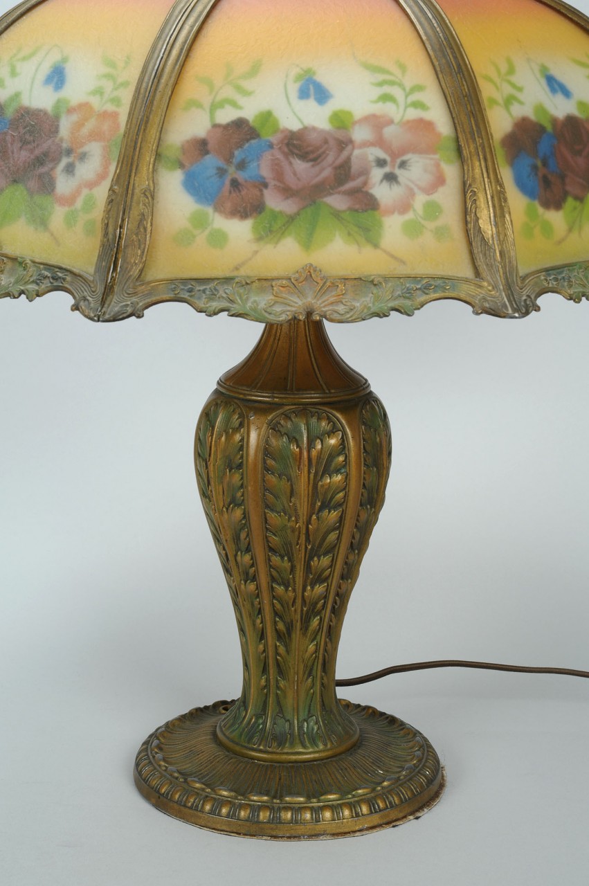 Lot 783: Lot of 2 lamps: Emerlite and Bradley Hubbard style