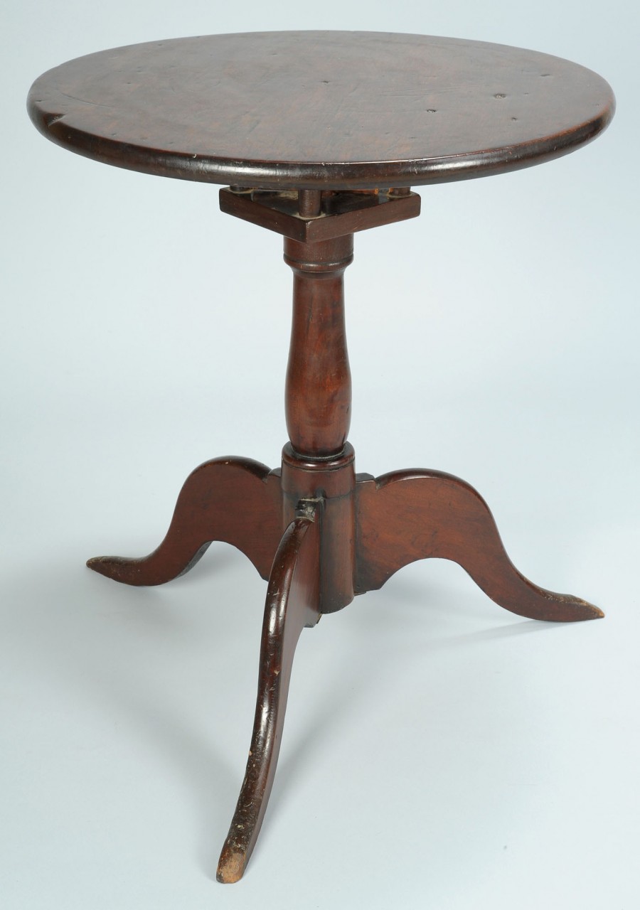 Lot 89: Middle Tennessee Cherry Candlestand