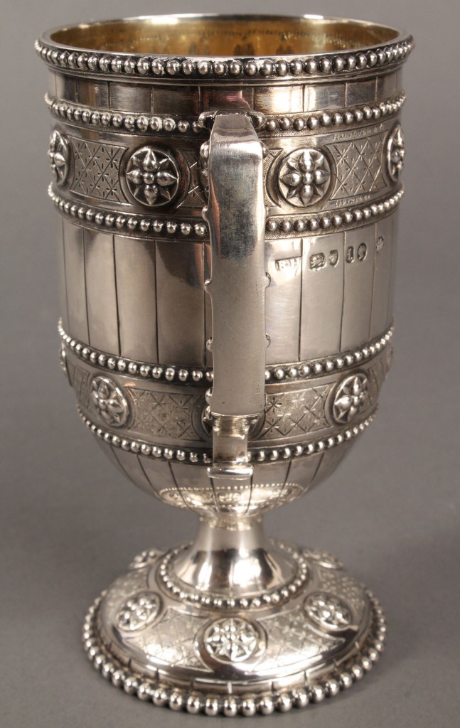 Lot 147: Victorian silver presentation cup, Robt. Hennell II