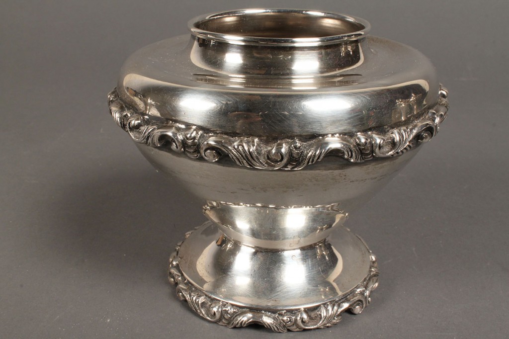 Lot 159: Mexican Sterling Tea Service, 389 troy oz.