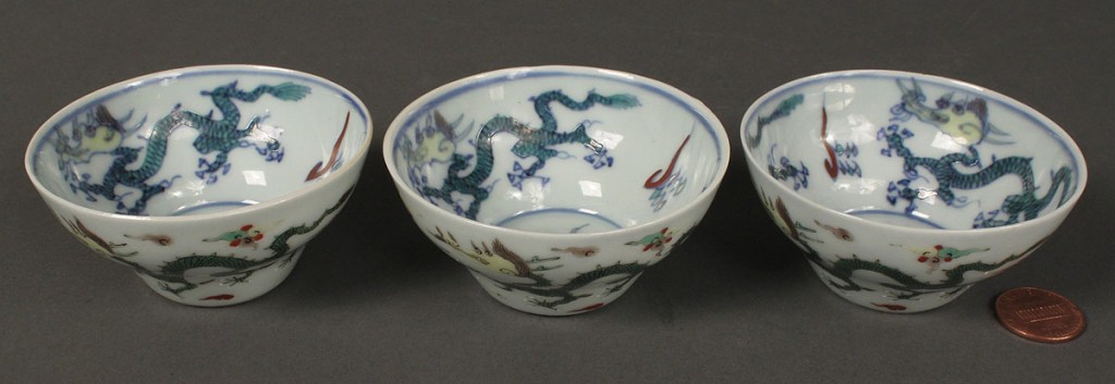 Lot 24: Lot of  3 Chinese  Wucai Wine Cups