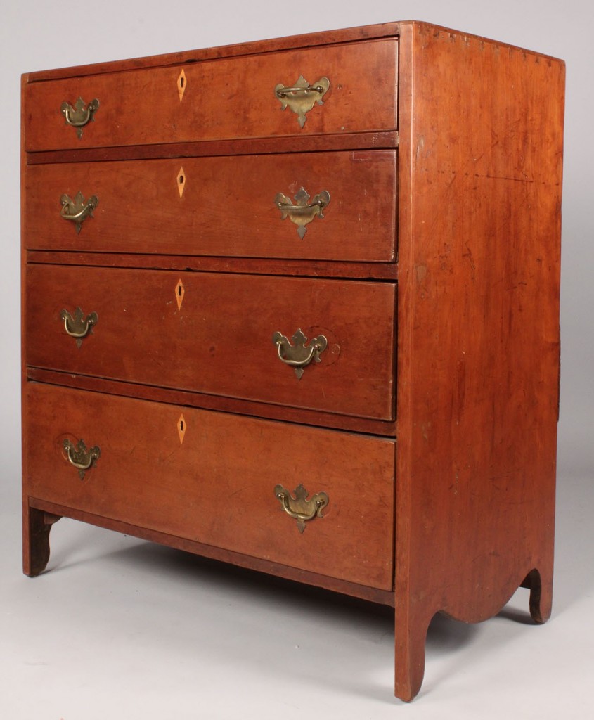 Lot 312: Southern Chest of Drawers, attrib. East Tennessee