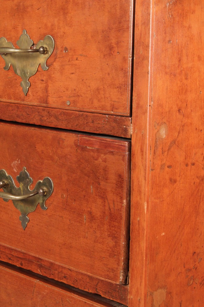 Lot 312: Southern Chest of Drawers, attrib. East Tennessee