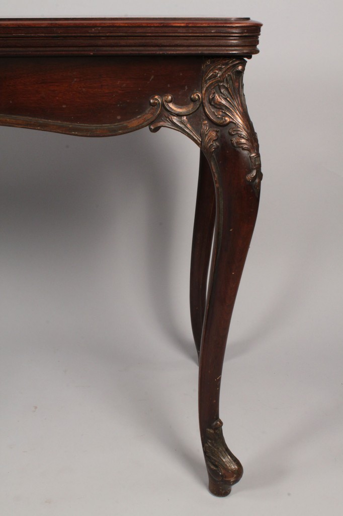 Lot 335: Louis XV Style Console Table, converts to dining table