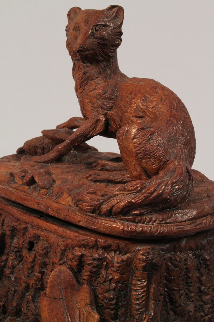 Lot 39: Figural Carved Black Forest Carved box with fox lid