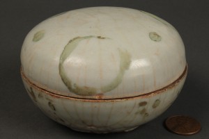 Lot 437: Chinese Celadon "Red Ming" Jar