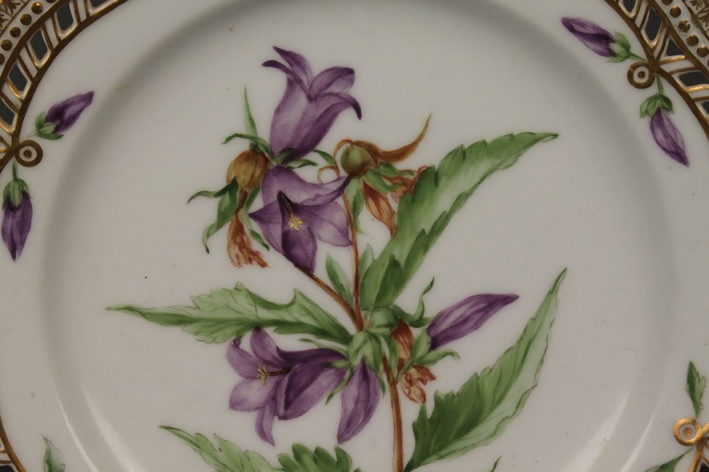 Lot 605: Royal Copenhagen Flora Danica Plate, Bellflower