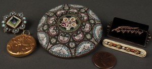 Lot 621: Lot of 5 jewelry items. 4 pins, incl. micro mosaic