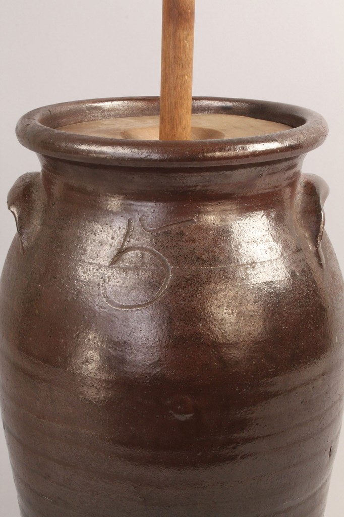 Lot 665: SW VA 5 Gallon Stoneware Pottery Churn