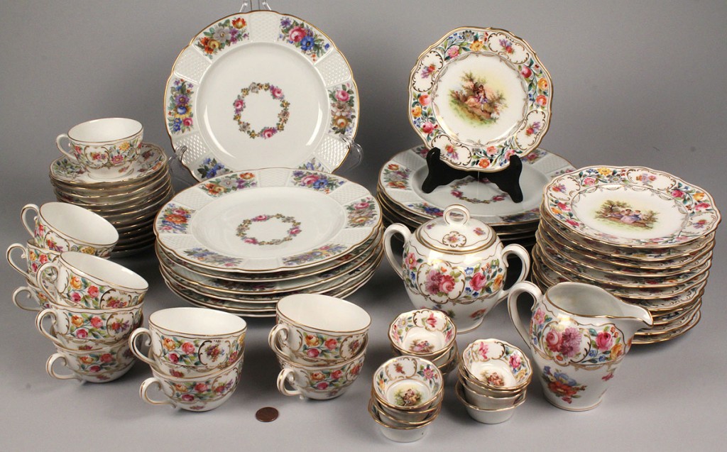 Lot 699: Assembled Lot of Bavarian dinnerware, 2 patterns