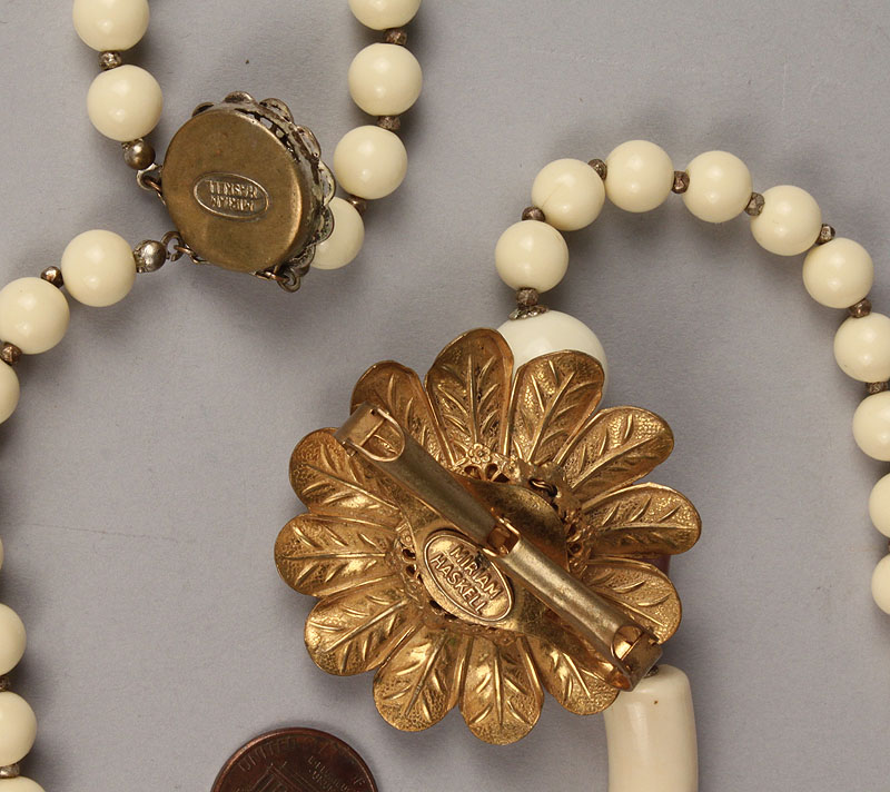 Lot 718: Miriam Haskell Necklace and Flower Brooch
