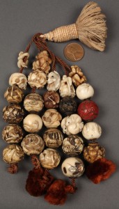 Lot 7: 26 Ojime beads inc. shibayama, ivory, cinnabar