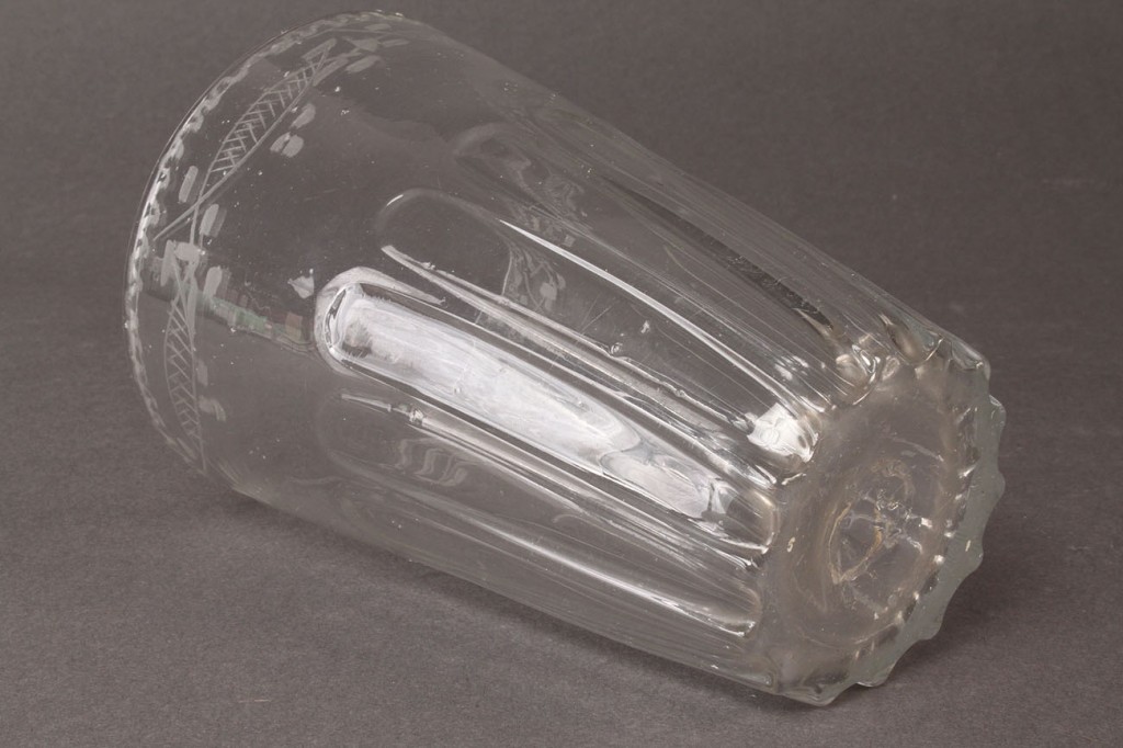 Lot 114: Steigel Type Flip Glass Tumbler