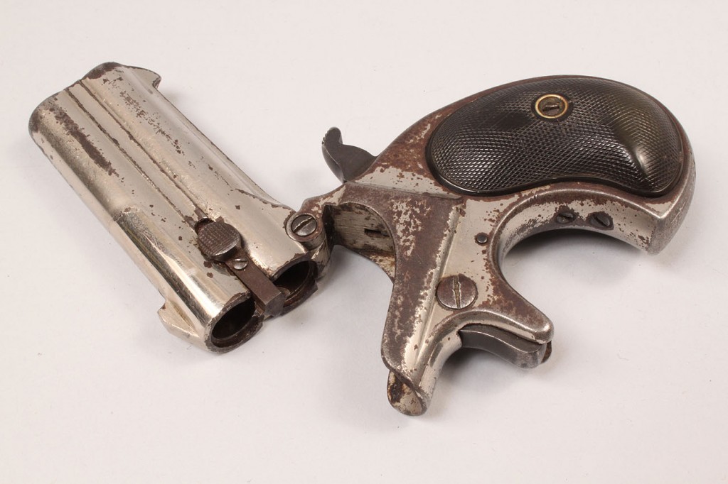 Lot 16: Remington Double Barrel Derringer model 3 plus Eagl