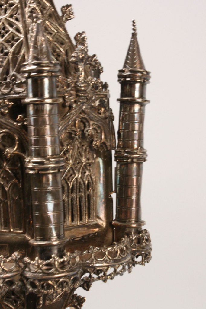 Lot 188: Pair of Gothic style Altar Lamps