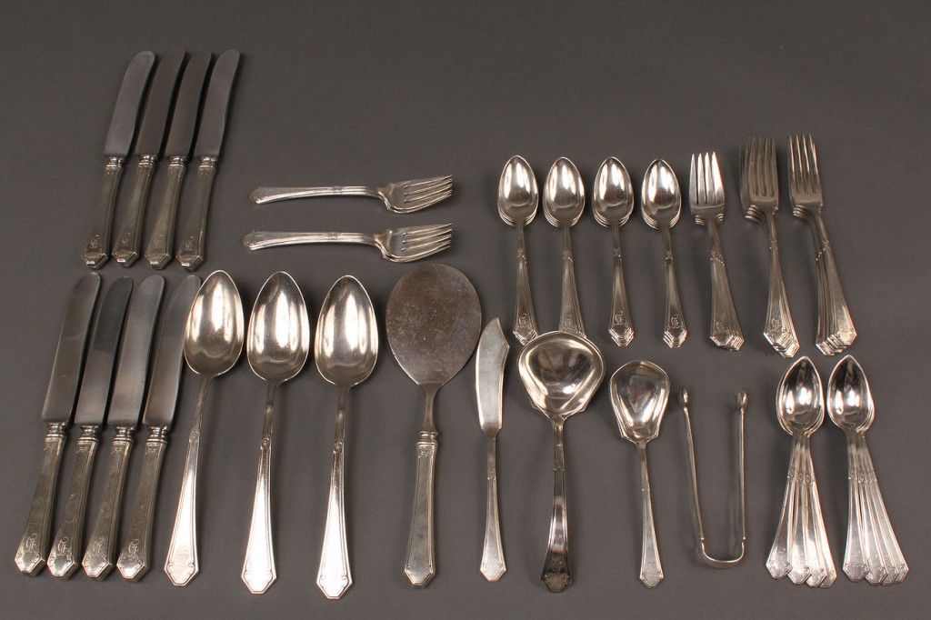 Lot 303: Towle Sterling Flatware, Lady Mary, 56 pcs.