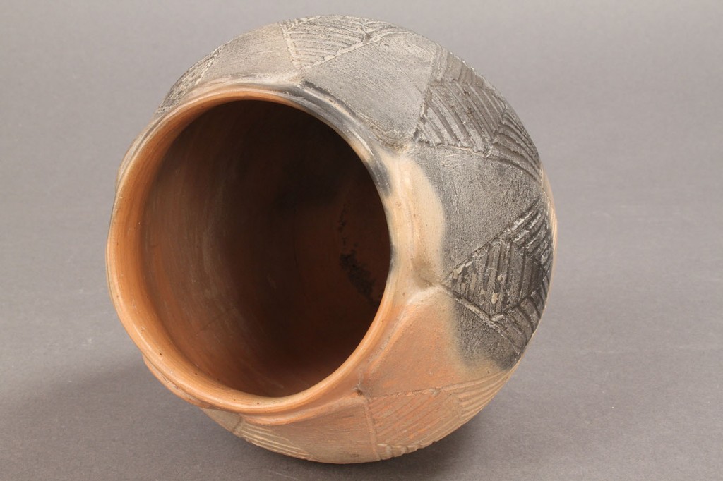 Lot 353: Cherokee Indian Pottery Jar, Maude Welch