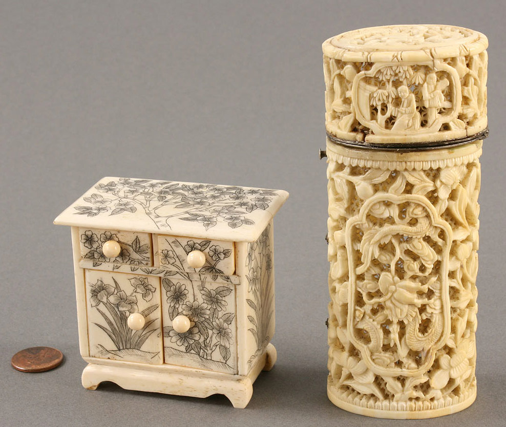 Lot 431: Lot of Two Ivory & Bone Items