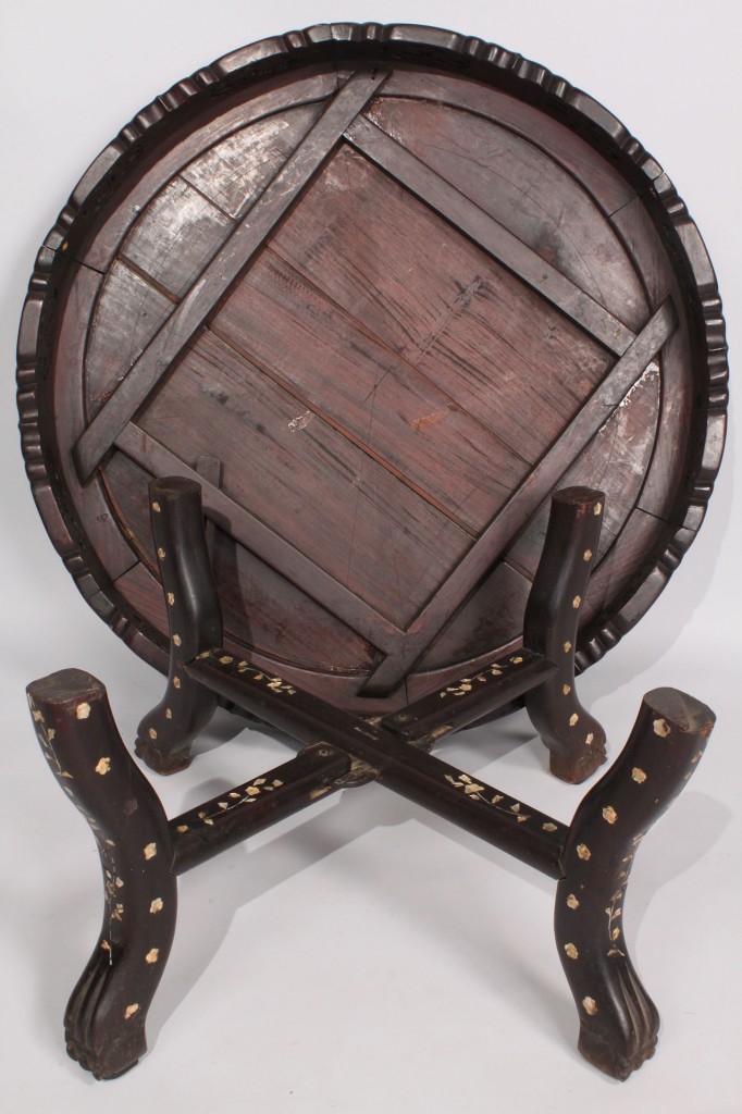 Lot 434: Oriental Rosewood Round Low Table