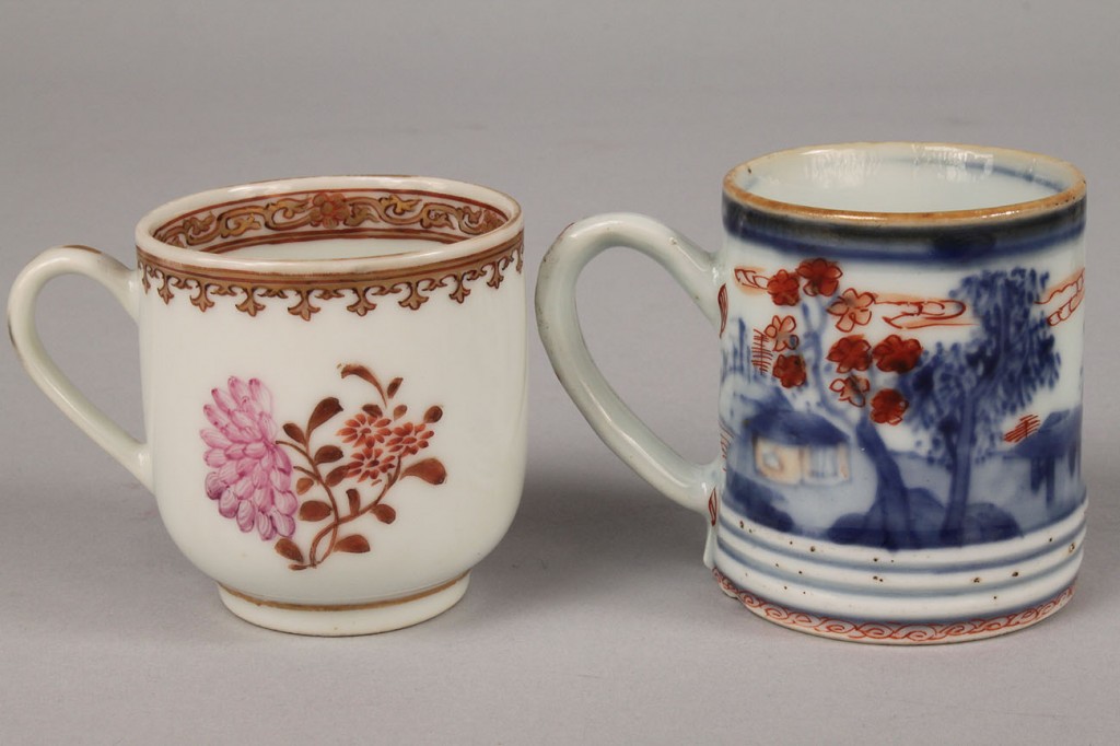 Lot 440: 5 Chinese Export Porcelain Items