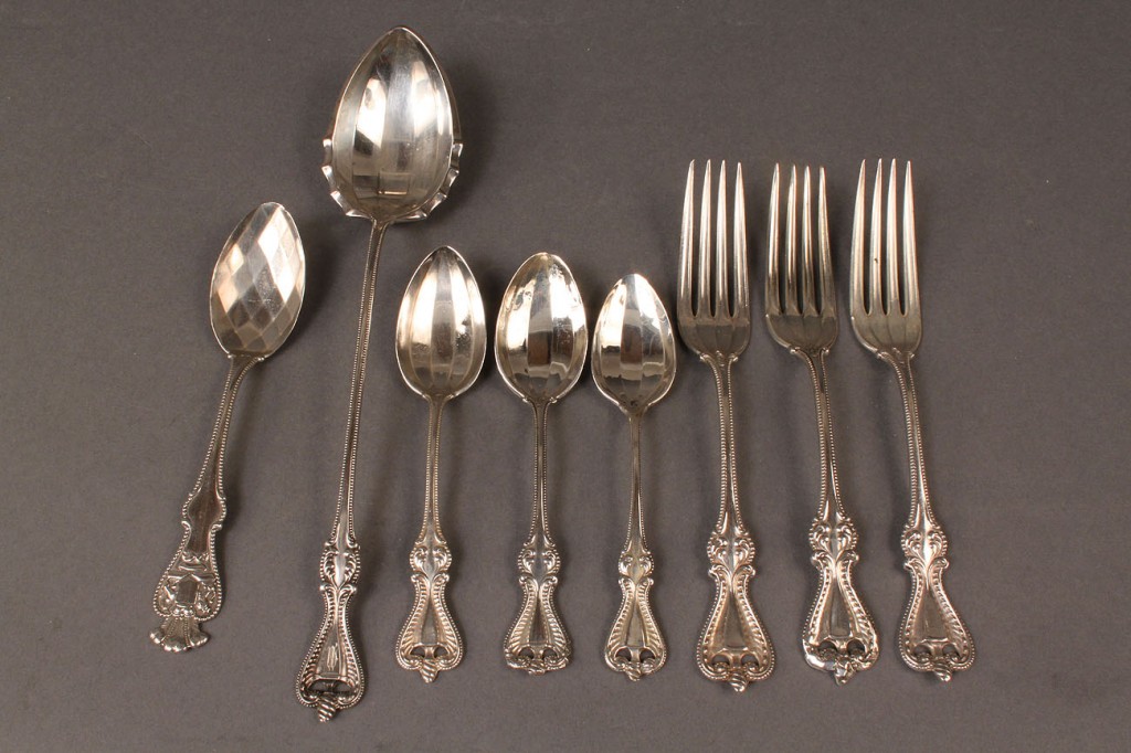 Lot 618: Flatware inc. Towle Old Colonial