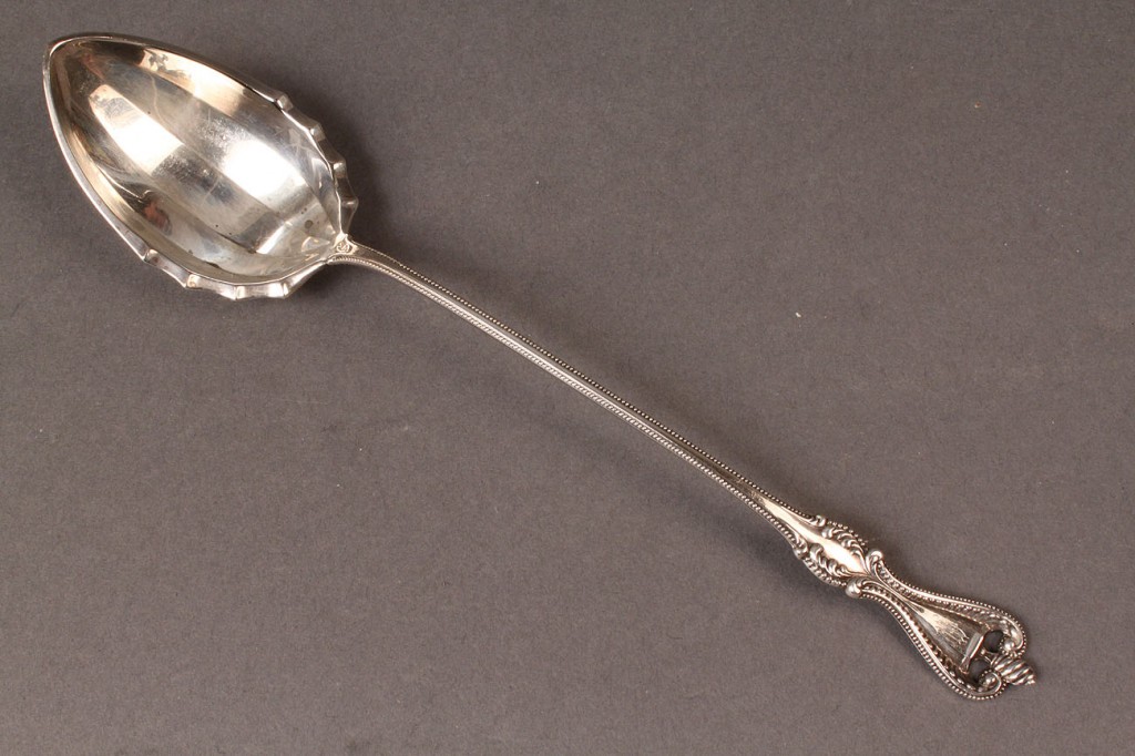 Lot 618: Flatware inc. Towle Old Colonial