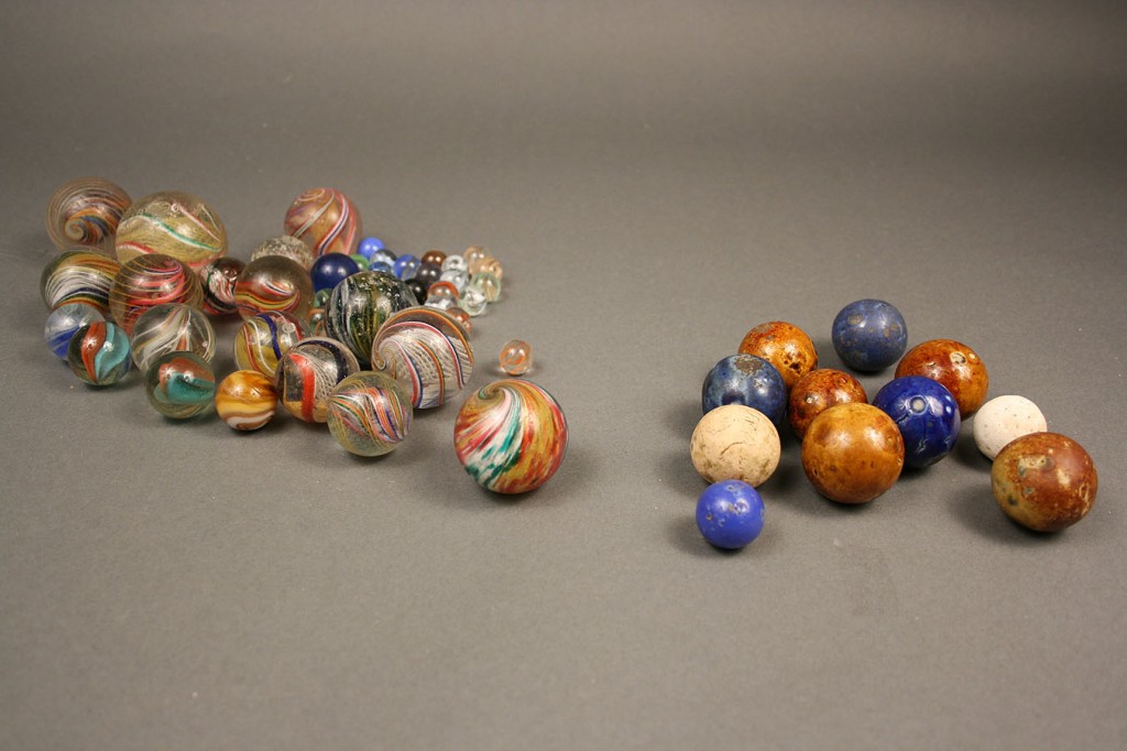 Lot 651: Lot of Approx. 60 marbles, incl. Bennington