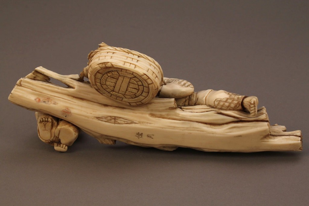 Lot 12: Ivory Okimono figure, boy and father with frogs