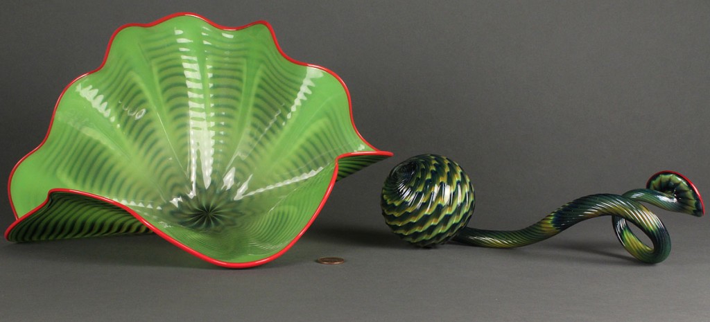 Lot 217: Dale Chihuly Art Glass Sculpture, Persian