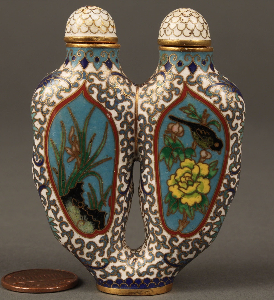 Lot 240: Chinese cloisonne double snuff bottle