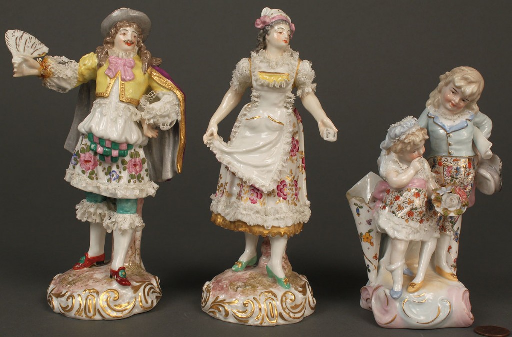 Lot 406: 3 Meissen Porcelain Figures