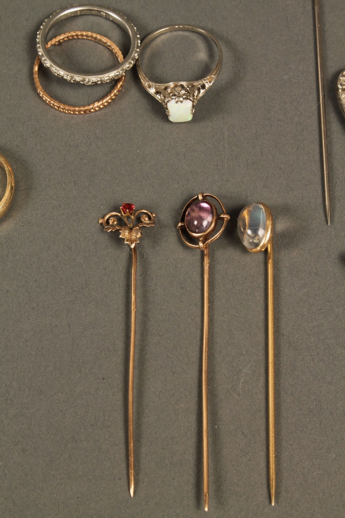 Lot 544: Lot of misc. jewelry incl. 18K, 14K & 10K gold