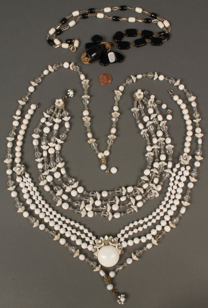 Lot 552: 4 Miriam Haskell Necklaces