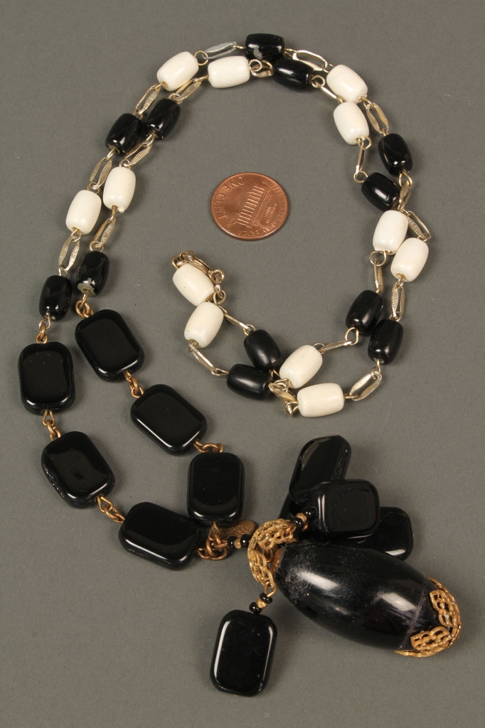 Lot 552: 4 Miriam Haskell Necklaces