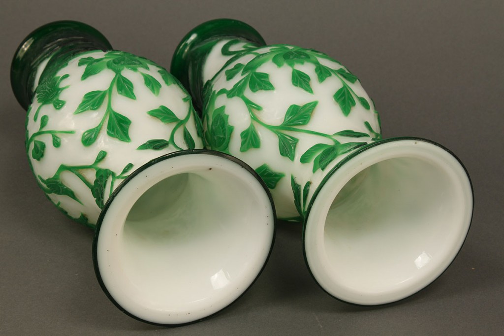 Lot 606: Pair of Peking Glass Vases
