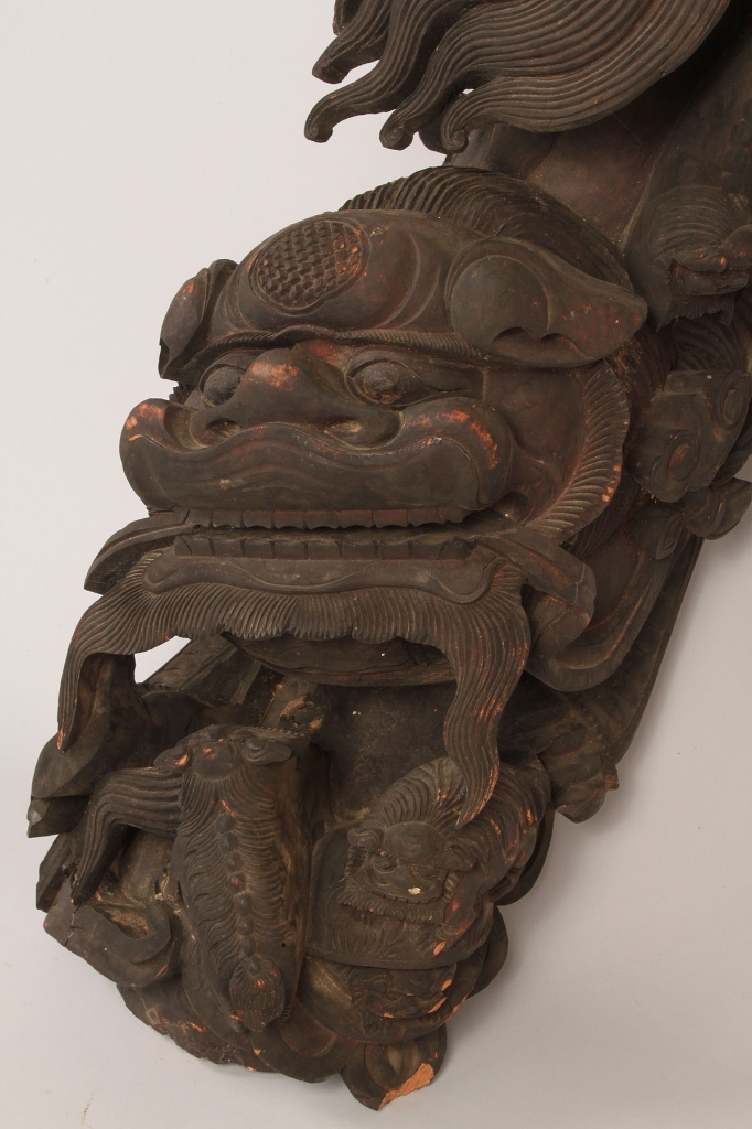 Lot 630: Chinese Architectural Foo Dog Carving