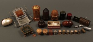 Lot 661: Collection of thimble and thimble holders – 21 pcs