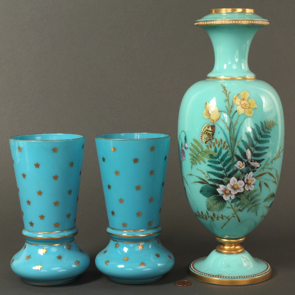 Lot 693: Lot of 3 European Glass Vases