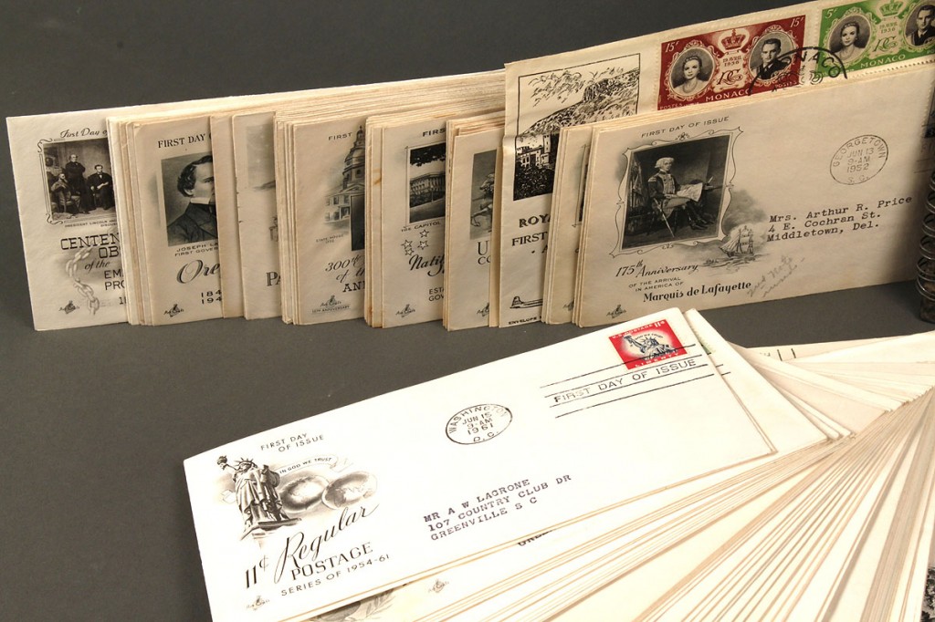 Lot 713: Extensive stamp collection, First Day Covers